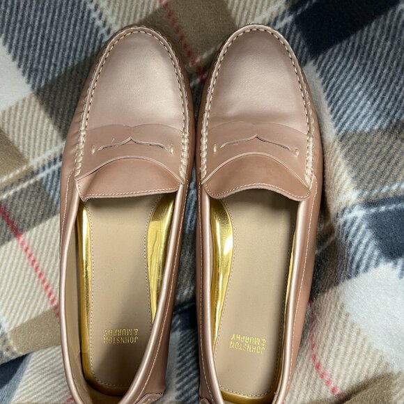Johnston & Murphy Women’s Loafers - Picture 3 of 4